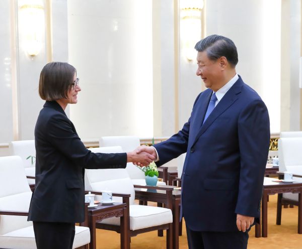xijinping huijian 2.jpg